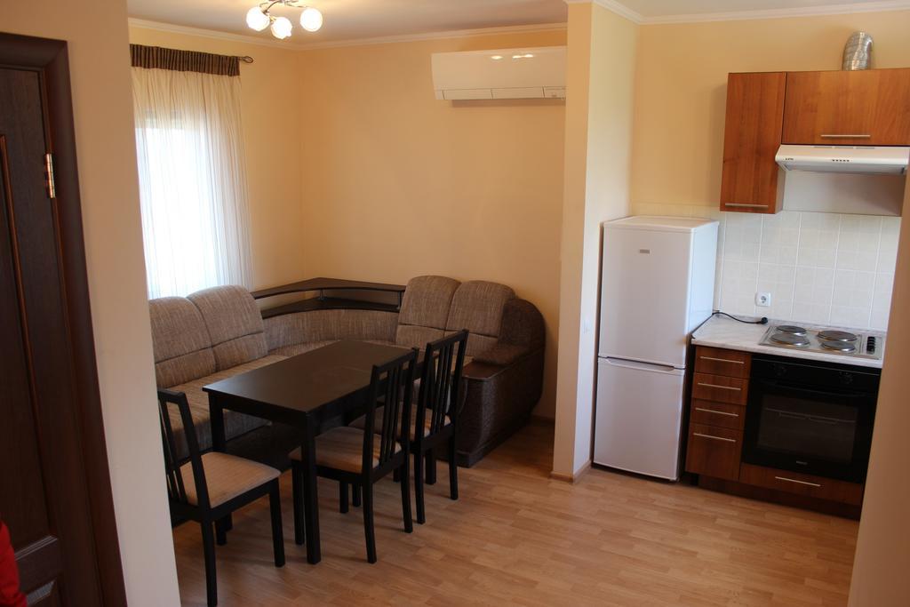 Hotel Promenad Zatoka Extérieur photo