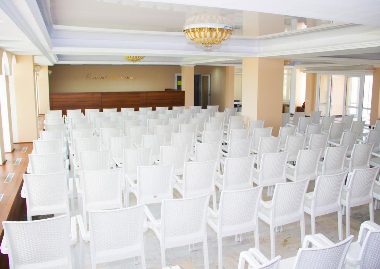 Hotel Promenad Zatoka Extérieur photo